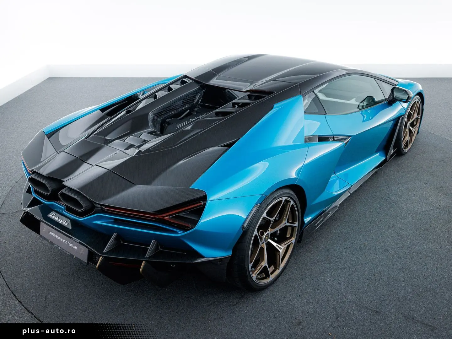 LAMBORGHINI Revuelto MY25   Full Carbon incl. roof I Blu Ura