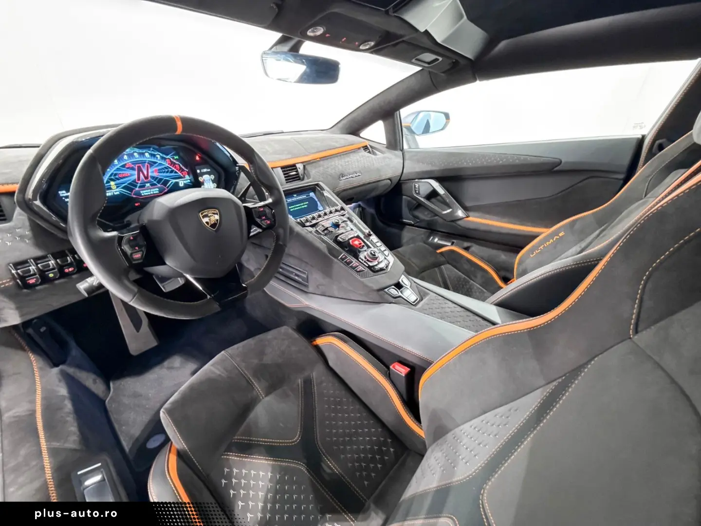 LAMBORGHINI Aventador Ultimae Roadster 6.5 V12