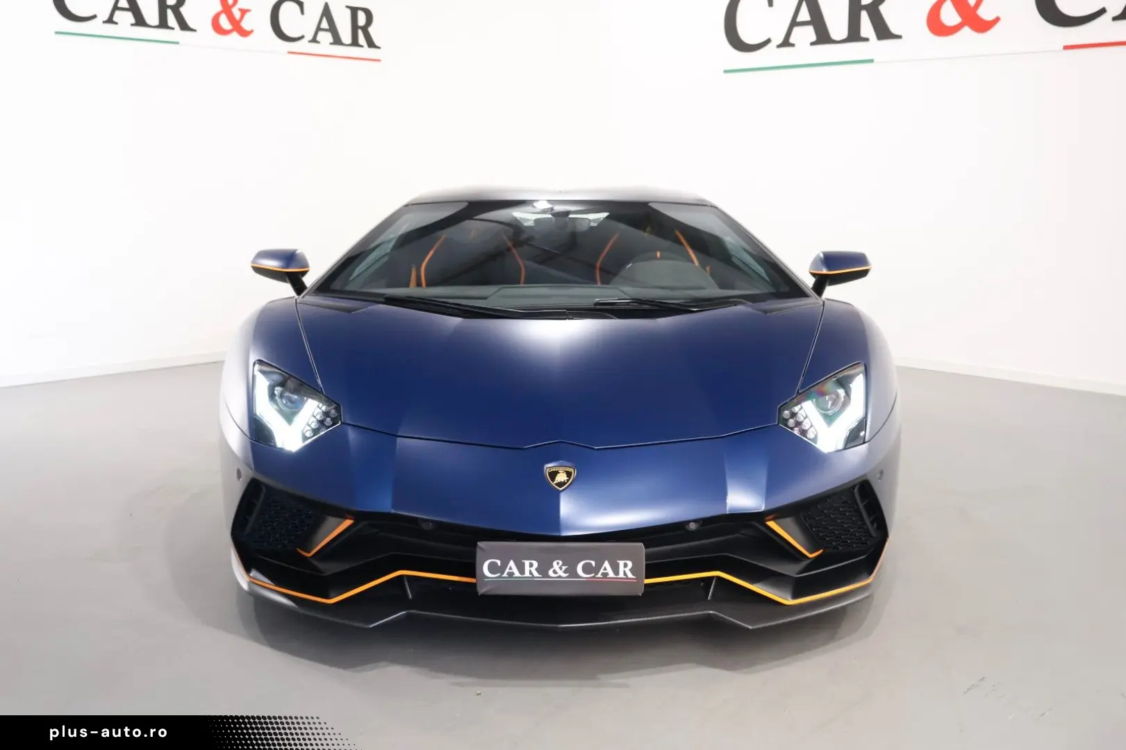 LAMBORGHINI Aventador Ultimae Roadster 6.5 V12