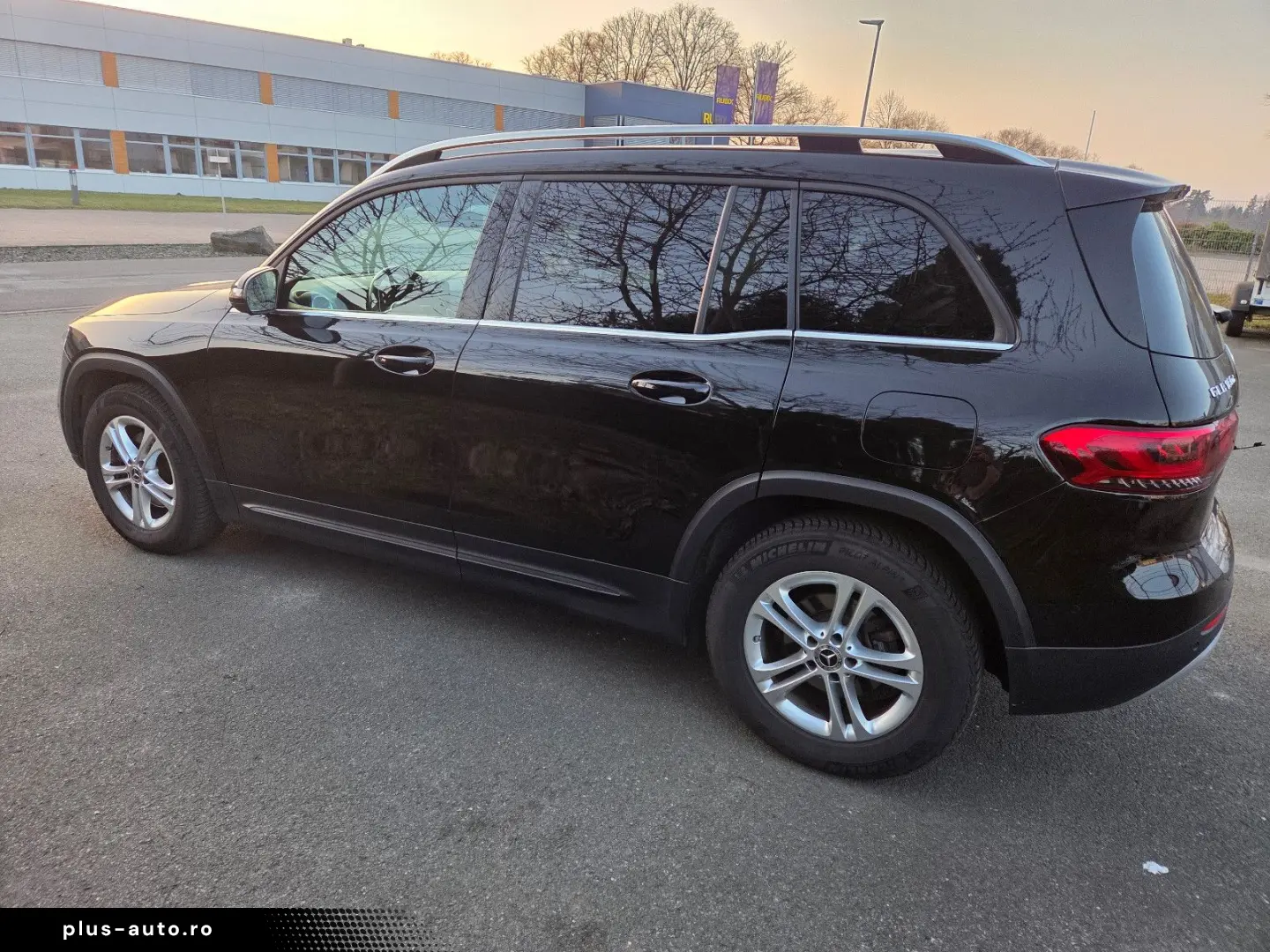 MERCEDES-BENZ GLB 180 d Business Paket-MBUX