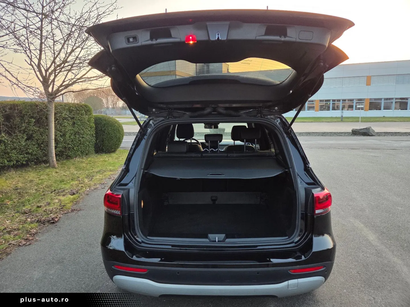 MERCEDES-BENZ GLB 180 d Business Paket-MBUX