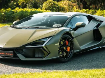 LAMBORGHINI Revuelto 6.5 V12 HPEV