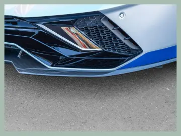 LAMBORGHINI Aventador Ultimae Roadster    BENTLEY DÜSSELDORF
