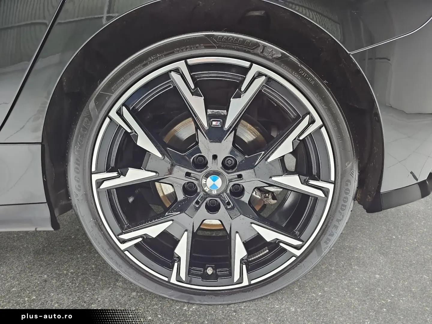 BMW 123 I XDRIVE AUTO. M SPORT NAVI LED DRIVING P-AS