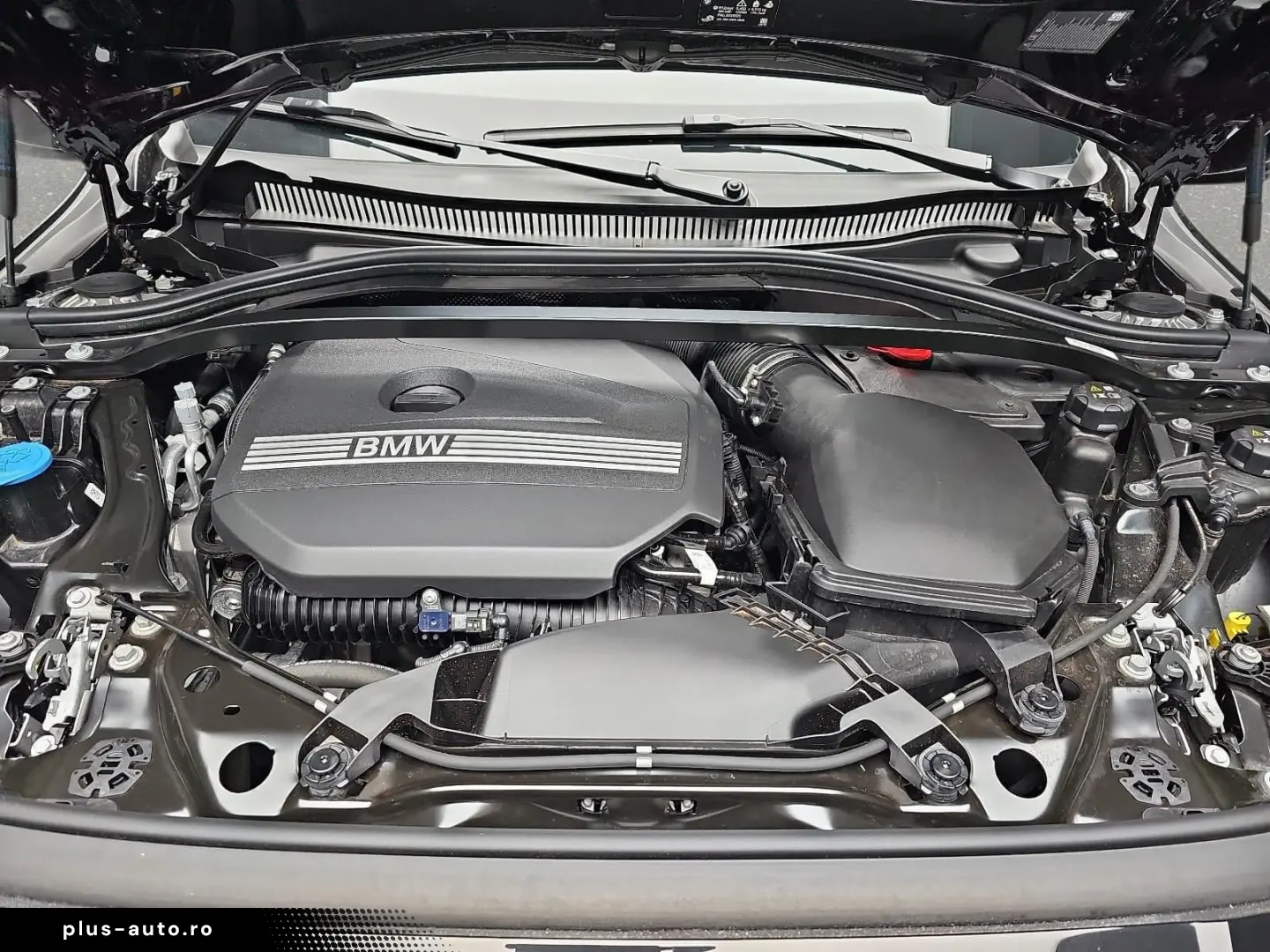 BMW 123 I XDRIVE AUTO. M SPORT NAVI LED DRIVING P-AS