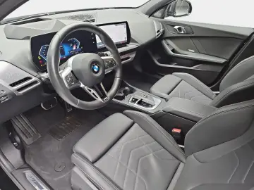 BMW 123 I XDRIVE AUTO. M SPORT NAVI LED DRIVING P-AS