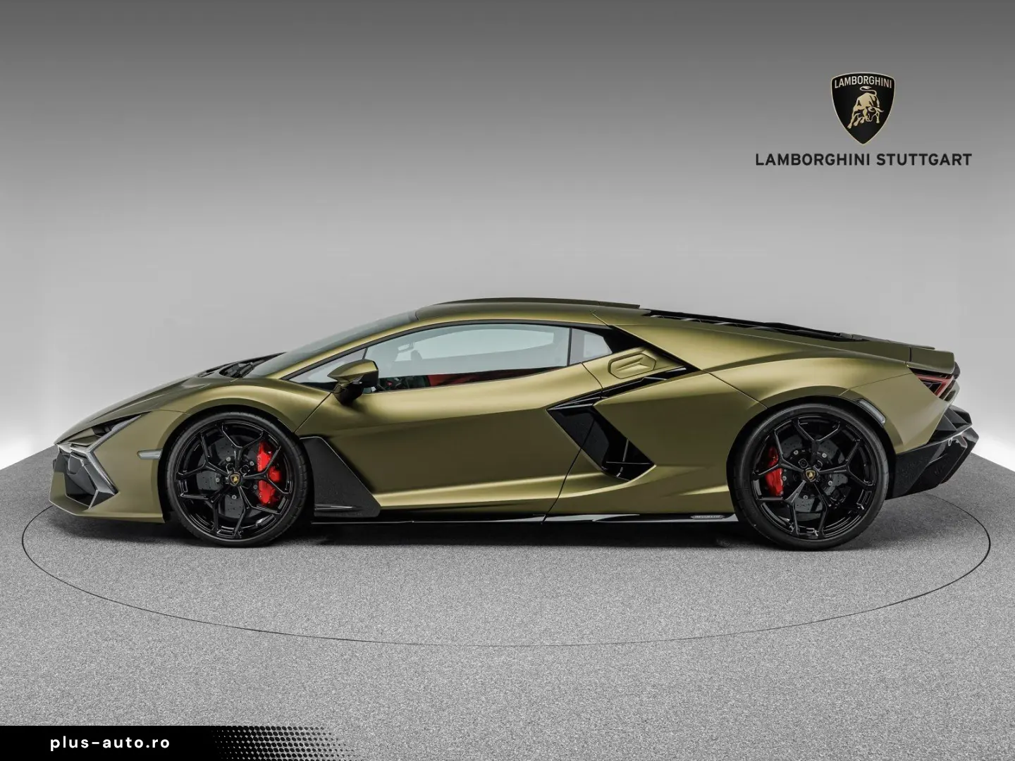 LAMBORGHINI Revuelto