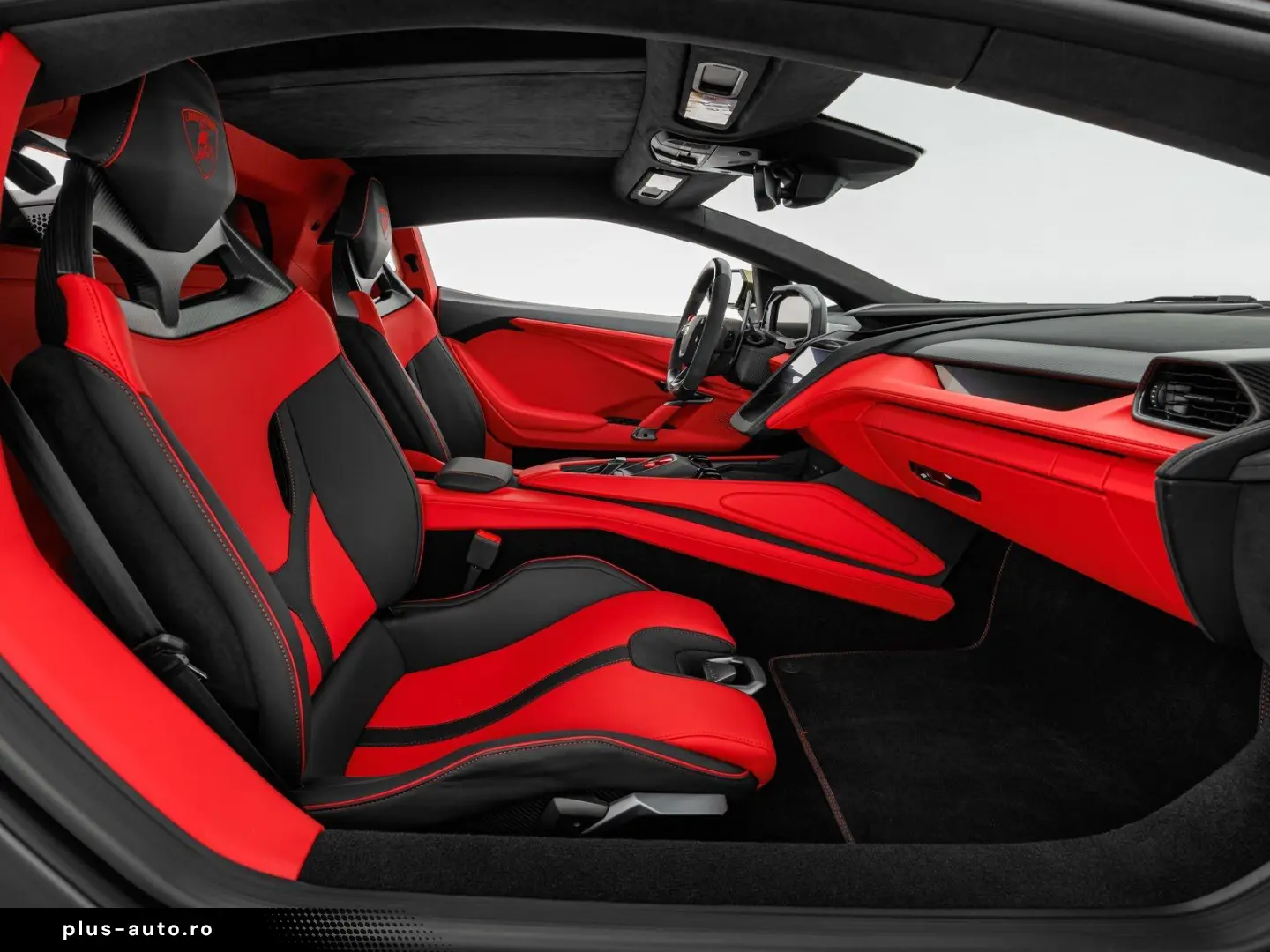 LAMBORGHINI Revuelto