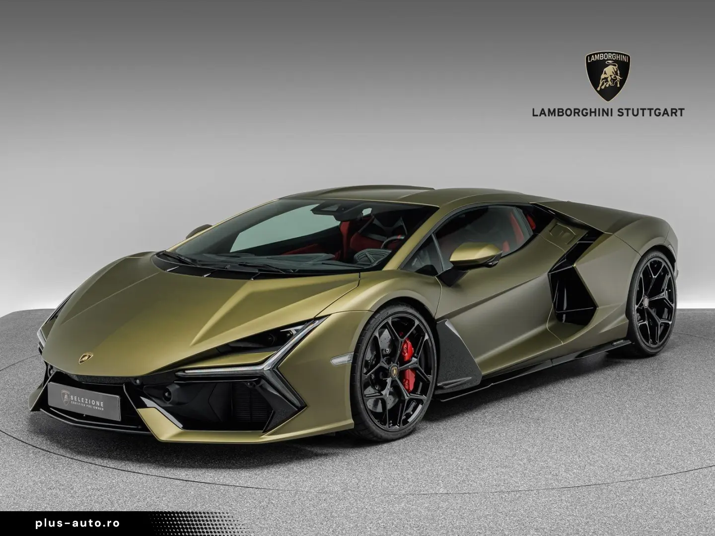 LAMBORGHINI Revuelto