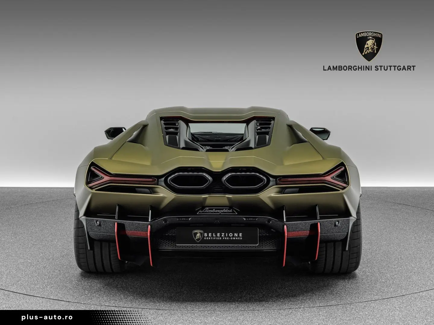 LAMBORGHINI Revuelto