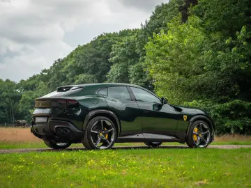 FERRARI Purosangue 6.5 V12   Verde Zeltweg   Airbrushed