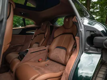 FERRARI Purosangue 6.5 V12   Verde Zeltweg   Airbrushed