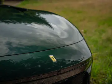 FERRARI Purosangue 6.5 V12   Verde Zeltweg   Airbrushed