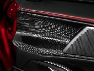FERRARI Purosangue Rosso Fuoco