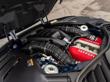 FERRARI Purosangue - Blu Pozzi - Burmester - Carbon Exte