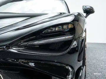 MCLAREN McLaren 765LT Spider   Novitec