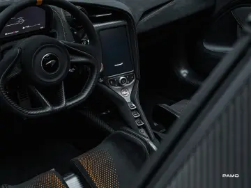 MCLAREN McLaren 765LT Spider   Novitec