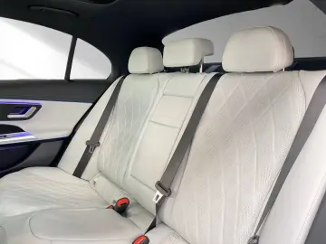 Mercedes-Benz E 450 d 4M AMG Line SUPERSCREEN 360