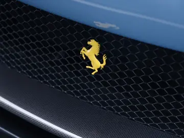 FERRARI Purosangue      Ferrari Frankfurt
