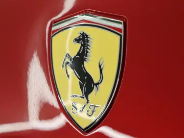 FERRARI Purosangue   Rosso Maranello   Ferrari Approved