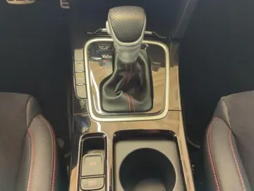KIA PROCEED 1.6T GT TEIL-LEDER NAVI KAMERA SITZHEIZU