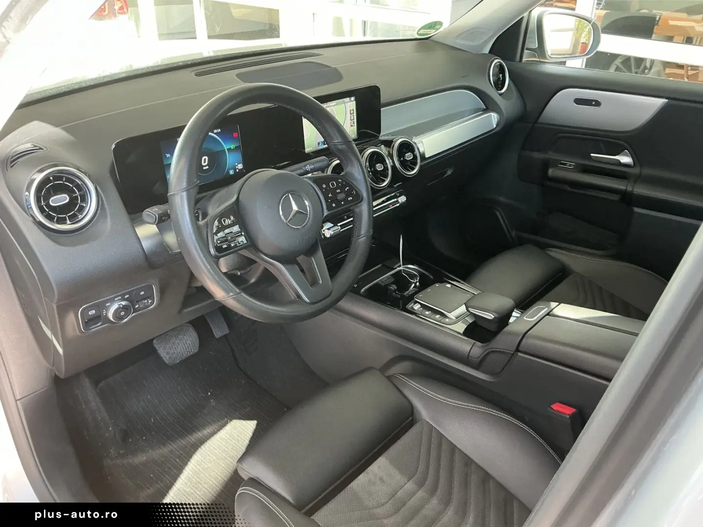 MERCEDES-BENZ GLB 200 Business Navi R.Cam SHZ LED 7-Sitzer