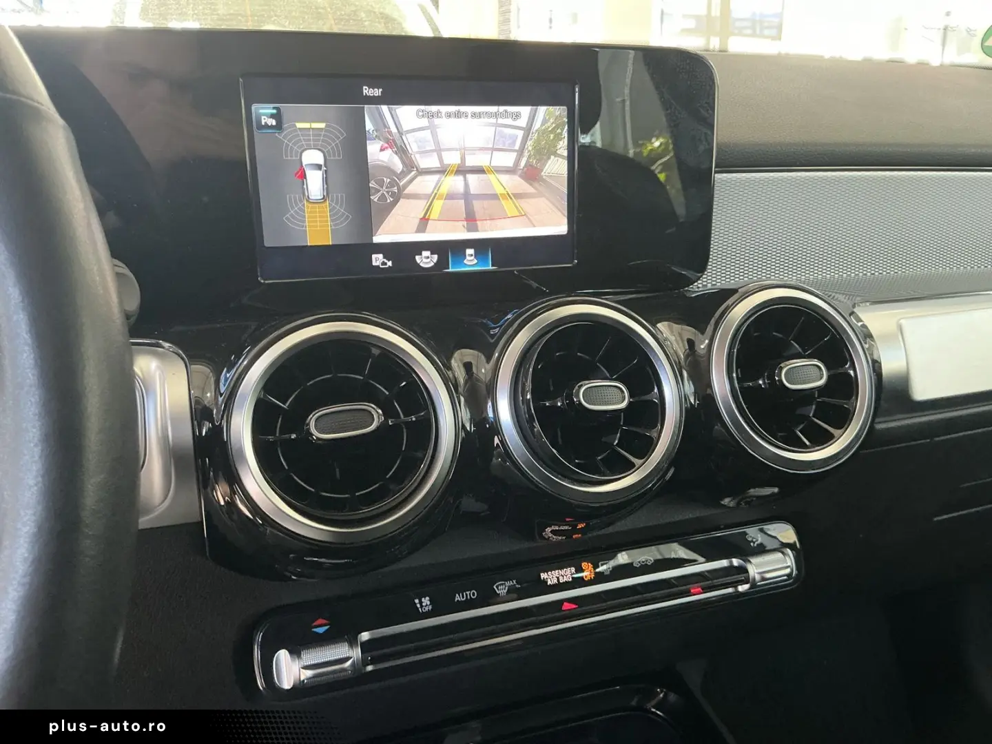 MERCEDES-BENZ GLB 200 Business Navi R.Cam SHZ LED 7-Sitzer