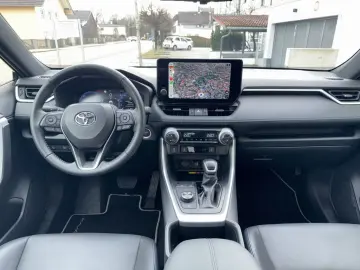 TOYOTA RAV4 Hybrid 4x4 Style Selection 360 ACC