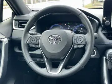 TOYOTA RAV4 Hybrid 4x4 Style Selection 360 ACC