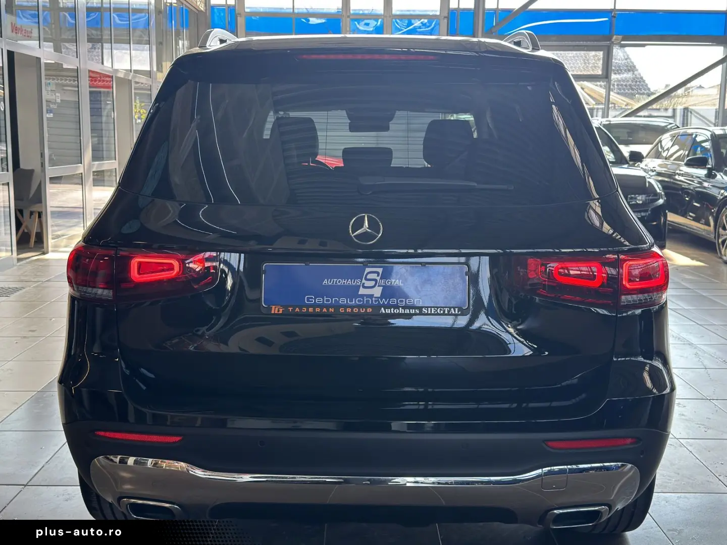 MERCEDES-BENZ GLB 200 d Business SHZ LED PDC ACC Leder Navi