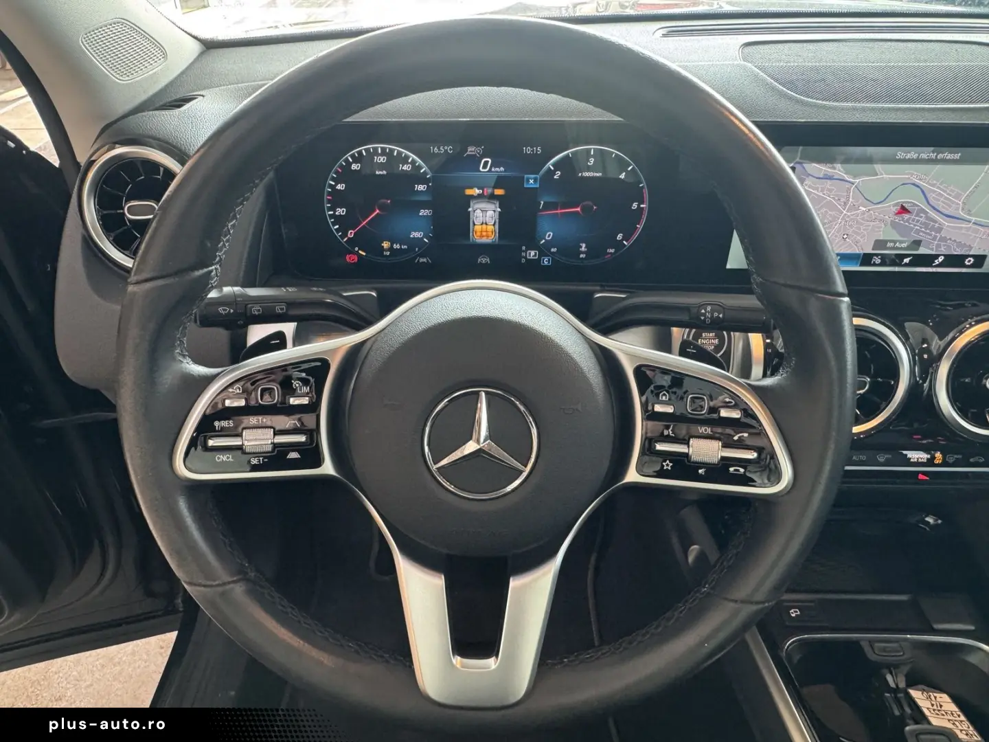 MERCEDES-BENZ GLB 200 d Business SHZ LED PDC ACC Leder Navi