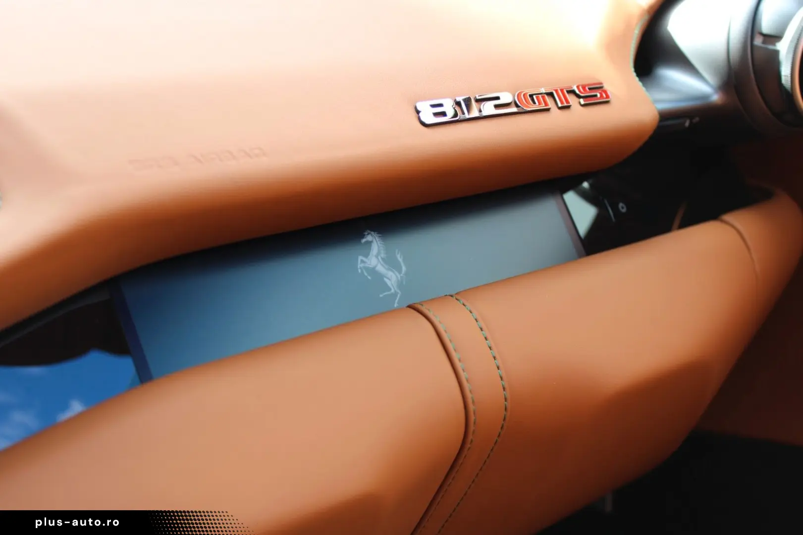 FERRARI 812 2023 — imagine 14