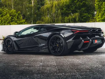 LAMBORGHINI Revuelto Nero Noctis   Belgian   Gintani   Carbo
