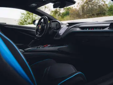 LAMBORGHINI Revuelto Nero Noctis   Belgian   Gintani   Carbo