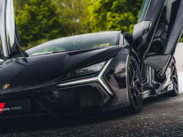 LAMBORGHINI Revuelto Nero Noctis   Belgian   Gintani   Carbo