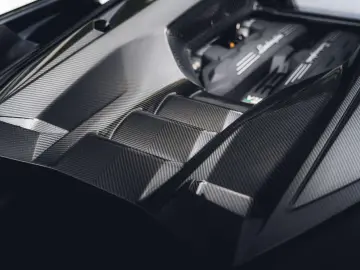 LAMBORGHINI Revuelto Nero Noctis   Belgian   Gintani   Carbo