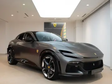 FERRARI Purosangue