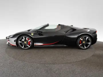 FERRARI SF90 Spider Atelier