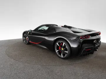 FERRARI SF90 Spider Atelier