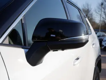 TOYOTA RAV 4 2.5 Hybrid Style Piele  Camera NAVI ACC LED