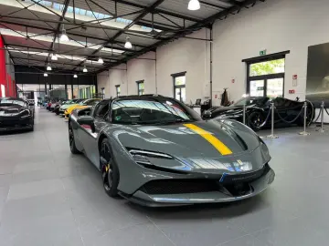 FERRARI SF90 Spider Assetto Fiorano Paket 2025