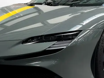 FERRARI SF90 Spider Assetto Fiorano Paket 2025