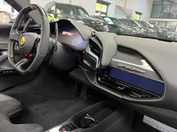 FERRARI SF90 Spider Assetto Fiorano Paket 2025