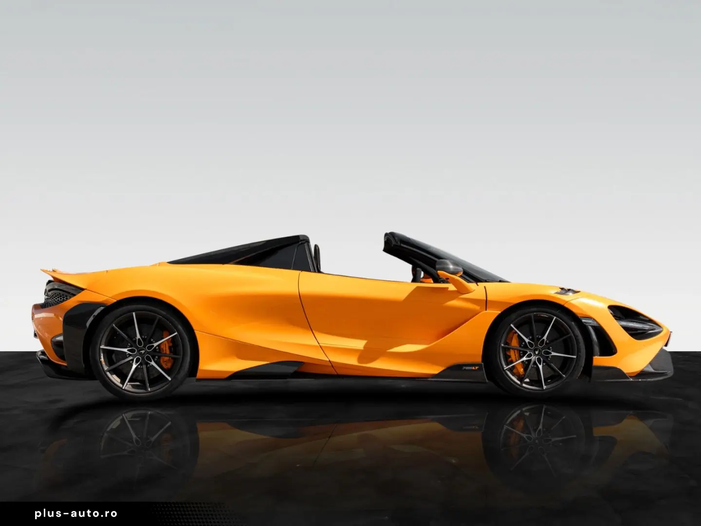 MCLAREN 765LT Spider   Carbon Exterior   Racing Seats