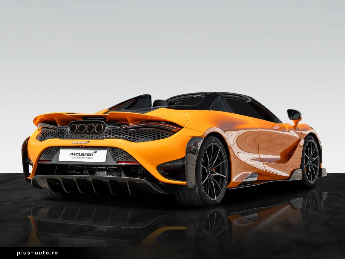 MCLAREN 765LT Spider   Carbon Exterior   Racing Seats