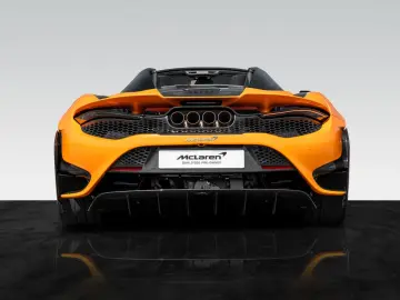 MCLAREN 765LT Spider   Carbon Exterior   Racing Seats
