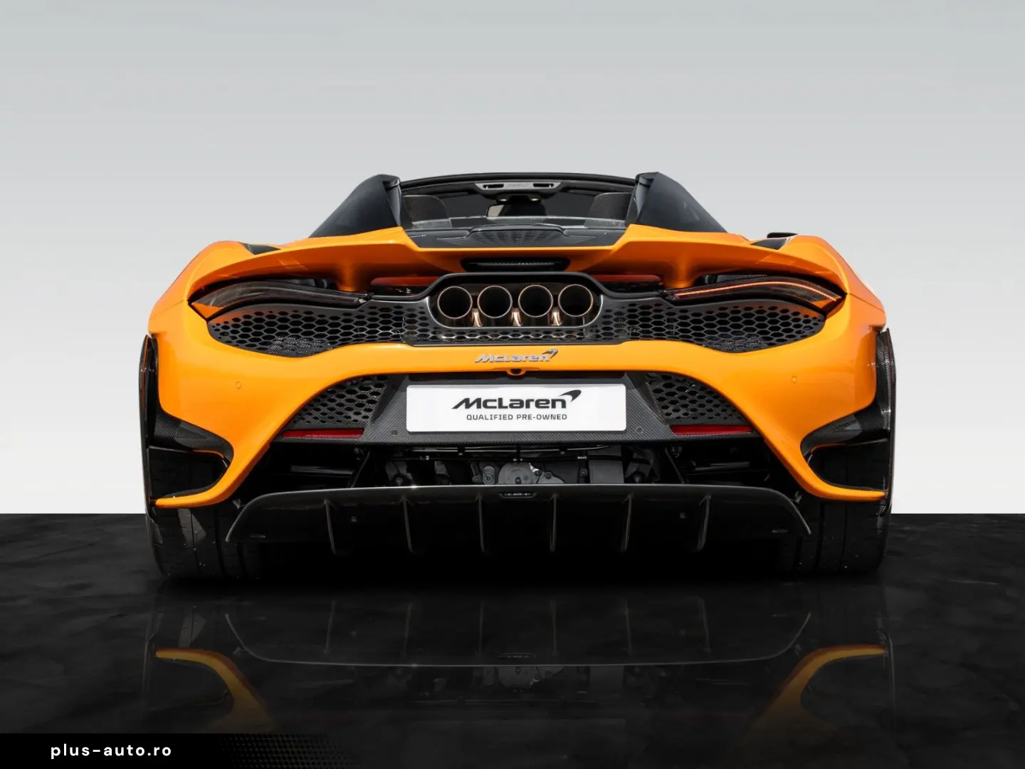 MCLAREN 765LT Spider   Carbon Exterior   Racing Seats