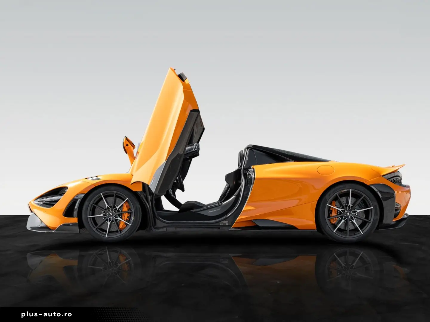 MCLAREN 765LT Spider   Carbon Exterior   Racing Seats