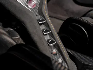MCLAREN 765LT Spider   Carbon Exterior   Racing Seats