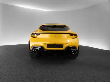 FERRARI Purosangue